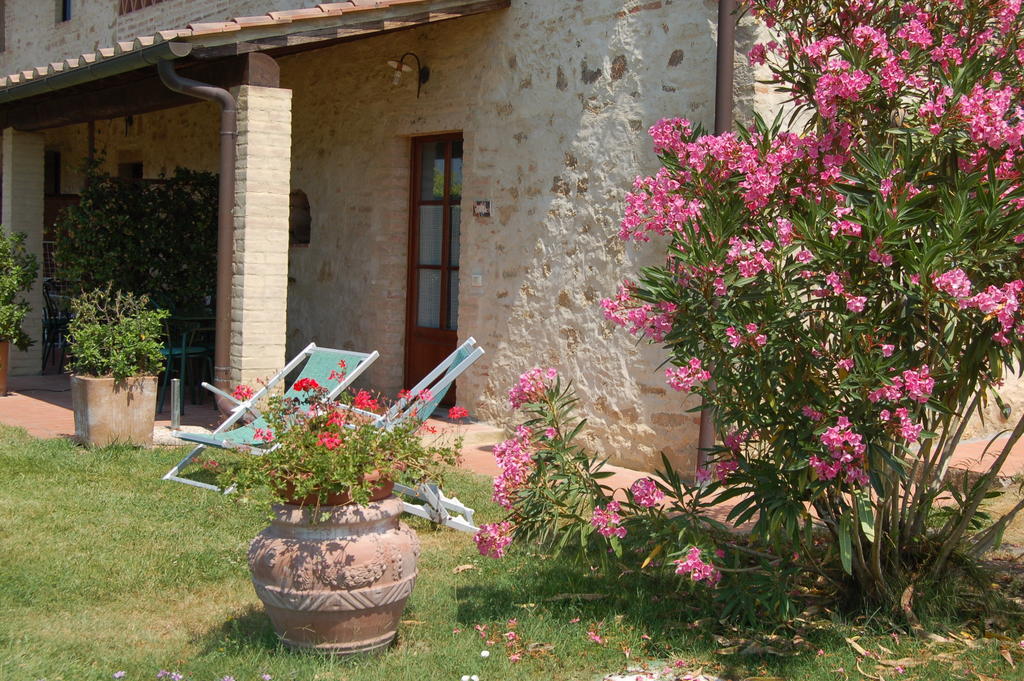 Vecchio Fienile Vendégház Barberino di Val dʼElsa Kültér fotó